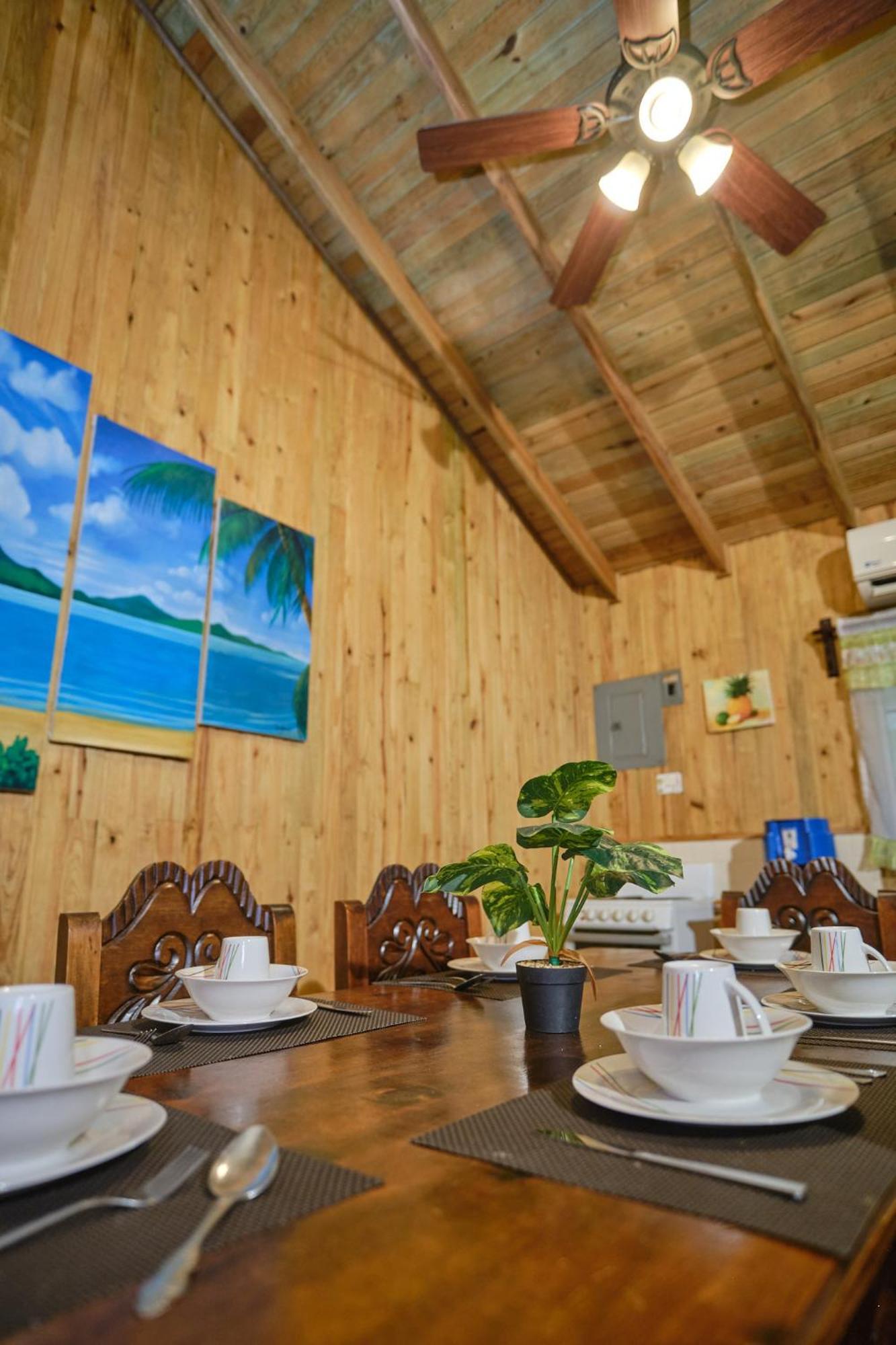 Hotel Playa Caribe เตลา ภายนอก รูปภาพ